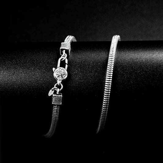 Amulet Necklace Sleek & Protective Amulet Jewelry for Men & Women, Hypoallergenic & Durable, Elegant Minimalist Design for Everyday Wear