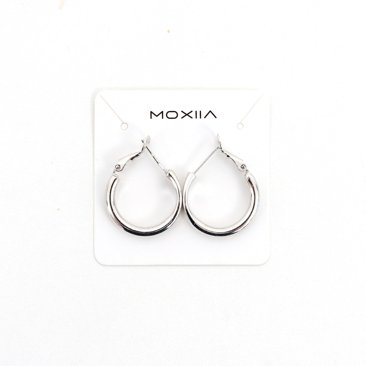 Classic Silver Hoop Earrings – Minimalist Lightweight Hoops for Women, Everyday Jewelry with Polished Finish, Timeless & Versatile Design